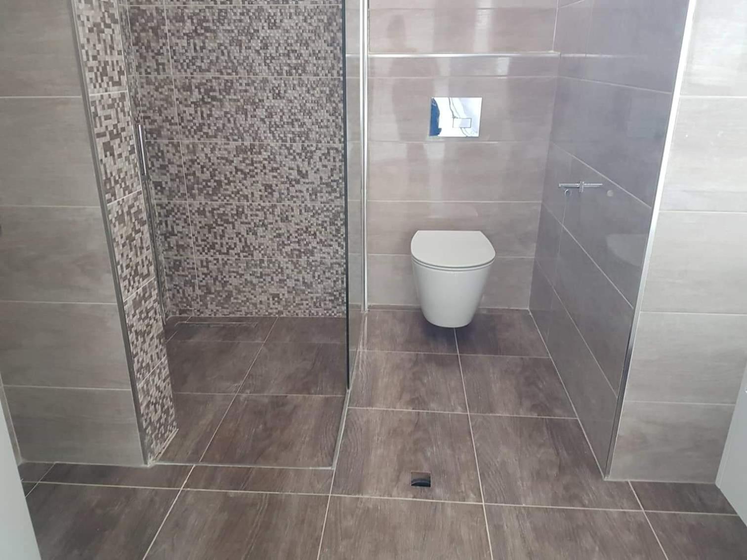 Spacious Apartment Near The Beach Σαράντα Εξωτερικό φωτογραφία